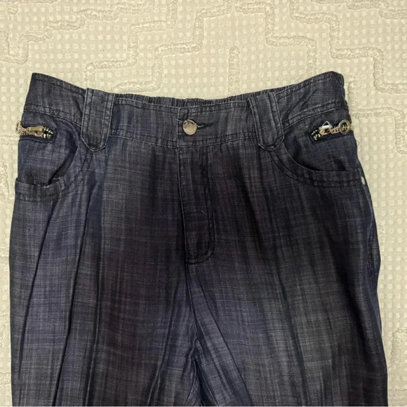 Soft Surroundings lightweight denim pants. Smoke free home. Worn 1x. - Picture 3 of 8